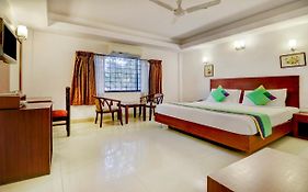 Central Hotel Thrissur