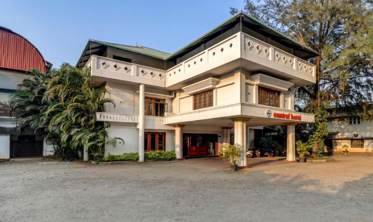 Treebo Trend Central Hotel Museum Road Thrissur Exterior photo